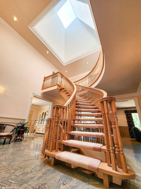 Photo 9 at 16 Lawnview Drive, Willowdale East, Toronto