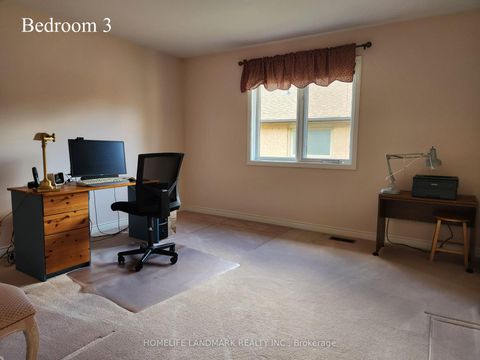 Photo 34 at 16 Lawnview Drive, Willowdale East, Toronto