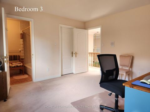 Photo 35 at 16 Lawnview Drive, Willowdale East, Toronto