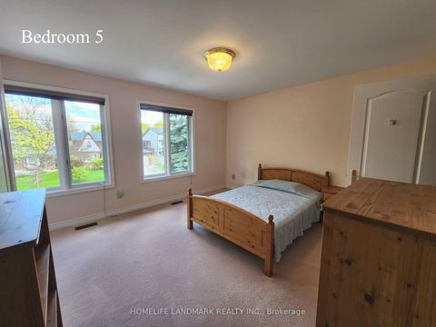 Photo 38 at 16 Lawnview Drive, Willowdale East, Toronto