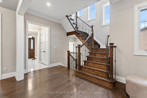 Photo 12 at 132 Pemberton Road, North Richvale, Richmond Hill