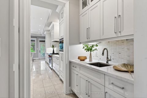 Photo 13 at 132 Pemberton Road, North Richvale, Richmond Hill