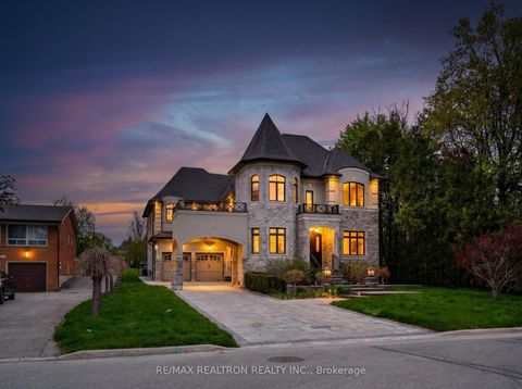 Photo 37 at 132 Pemberton Road, North Richvale, Richmond Hill