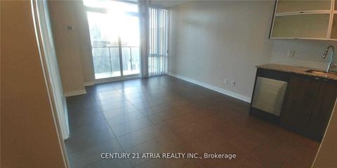Photo 8 at 806 - 170 Fort York Boulevard, Waterfront Communities C1, Toronto