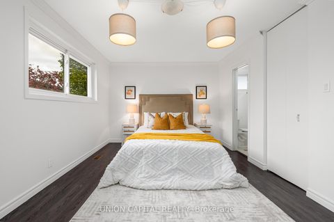 Photo 11 at 34 Lisburn Crescent, Don Valley Village, Toronto