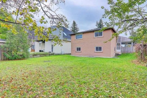 Photo 20 at 34 Lisburn Crescent, Don Valley Village, Toronto