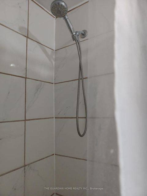 Photo 14 at 28 & 30 Thompson Drive, Sutton & Jackson's Point, Georgina