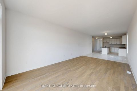 Photo 6 at 243 Duncan Street, Stayner, Clearview