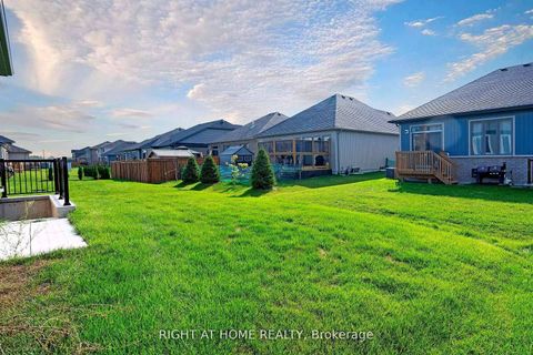 Photo 4 at 245 Wilcox Drive, Stayner, Clearview