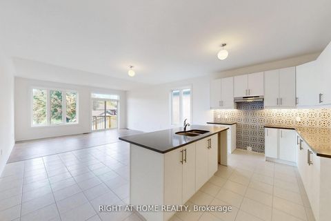 Photo 6 at 254 Wilcox Drive, Stayner, Clearview