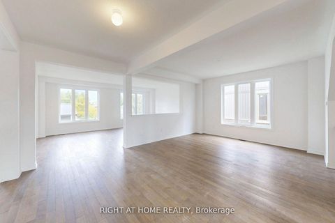 Photo 1 at 260 Wilcox Drive, Stayner, Clearview
