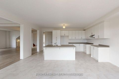 Photo 11 at 260 Wilcox Drive, Stayner, Clearview
