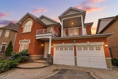 Photo 2 at 62 James Rowe Drive, Williamsburg, Whitby