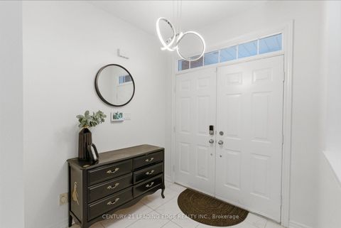 Photo 4 at 62 James Rowe Drive, Williamsburg, Whitby