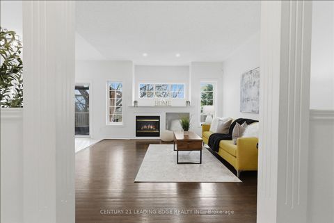 Photo 9 at 62 James Rowe Drive, Williamsburg, Whitby