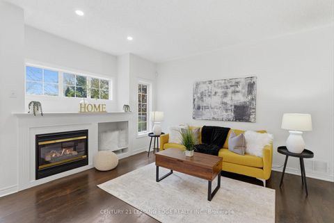 Photo 10 at 62 James Rowe Drive, Williamsburg, Whitby