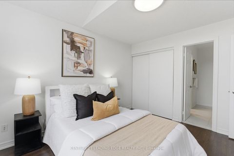 Photo 31 at 62 James Rowe Drive, Williamsburg, Whitby