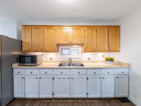 Photo 19 at 75 Denne Boulevard, London, Newmarket