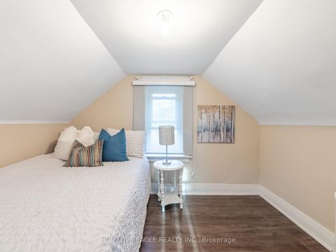 Photo 27 at 75 Denne Boulevard, London, Newmarket