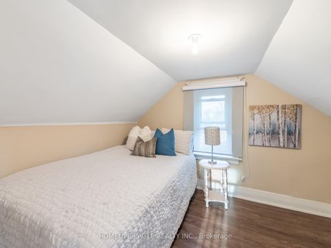 Photo 28 at 75 Denne Boulevard, London, Newmarket