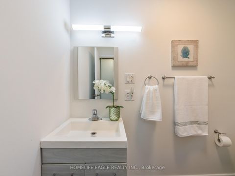 Photo 34 at 75 Denne Boulevard, London, Newmarket