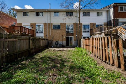Photo 16 at 68 Chaucer Crescent, Letitia Heights, Barrie