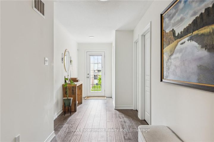 Photo 15 at 31 - 54 Nisbet Boulevard, Waterdown, Hamilton