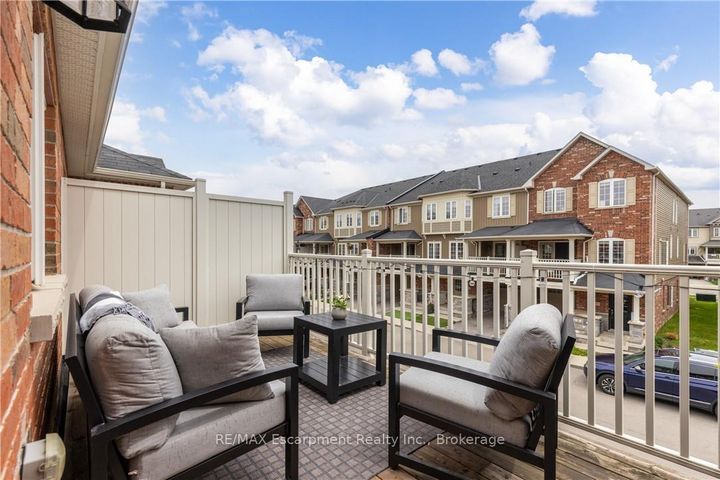 Photo 16 at 31 - 54 Nisbet Boulevard, Waterdown, Hamilton