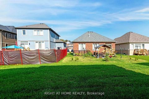 Photo 4 at 262 Duncan Street, Stayner, Clearview