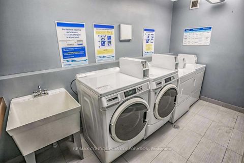 Photo 18 at 1011 - 720 Spadina Avenue, University, Toronto
