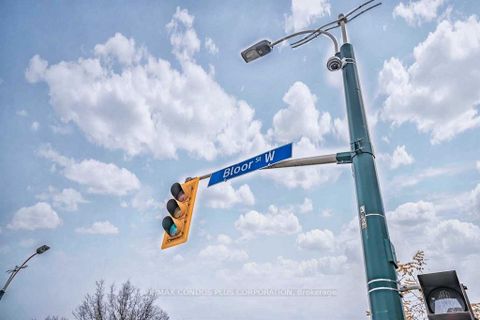 Photo 26 at 1011 - 720 Spadina Avenue, University, Toronto