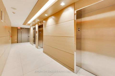 Photo 3 at 918 - 39 Queens Quay E, Waterfront Communities C8, Toronto