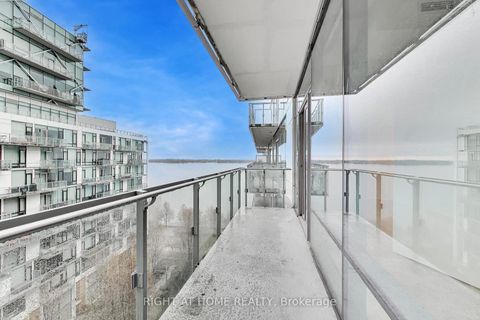 Photo 22 at 918 - 39 Queens Quay E, Waterfront Communities C8, Toronto