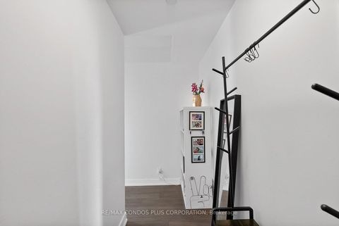 Photo 3 at 3206 - 2212 Lakeshore Boulevard W, Mimico, Toronto