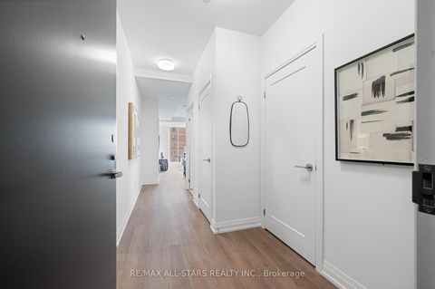 Photo 3 at 408 - 286 Main Street, Danforth, Toronto