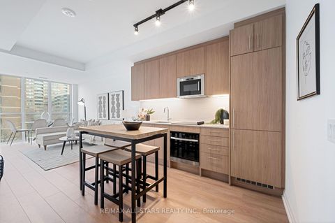 Photo 4 at 408 - 286 Main Street, Danforth, Toronto