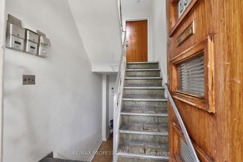 Photo 3 at 132-134 Trowell Avenue, Eglinton West, Toronto