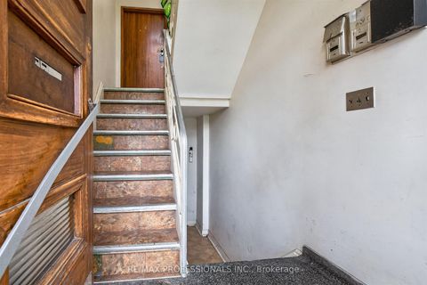 Photo 12 at 132-134 Trowell Avenue, Eglinton West, Toronto