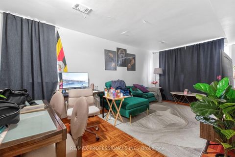 Photo 22 at 132-134 Trowell Avenue, Eglinton West, Toronto