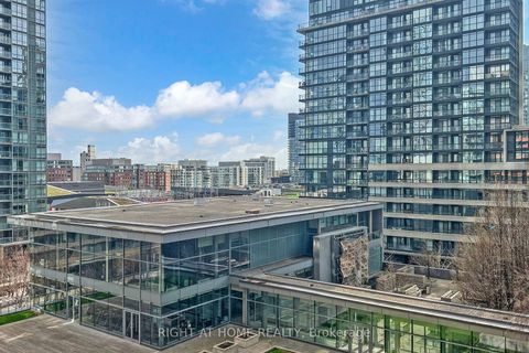 Photo 34 at 727 - 4K Spadina Avenue, Waterfront Communities C1, Toronto