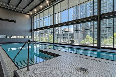 Photo 42 at 727 - 4K Spadina Avenue, Waterfront Communities C1, Toronto