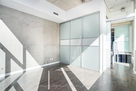 Photo 17 at TH1 - 25 Oxley Street, Waterfront Communities C1, Toronto