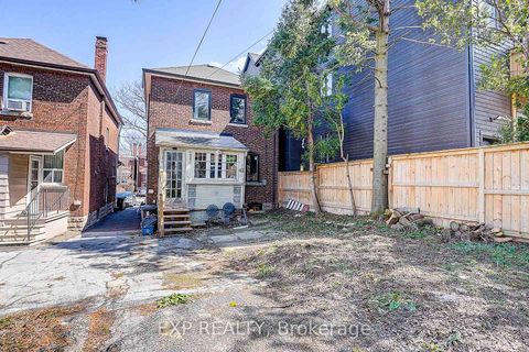 Photo 33 at 342 Glenholme Avenue, Oakwood Village, Toronto