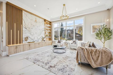 Photo 10 at 1 Lynnhaven Road, Lawrence, Toronto