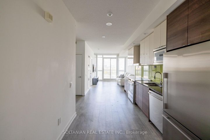 Photo 10 at 3302 - 121 Mcmahon Drive, Bayview Village, Toronto