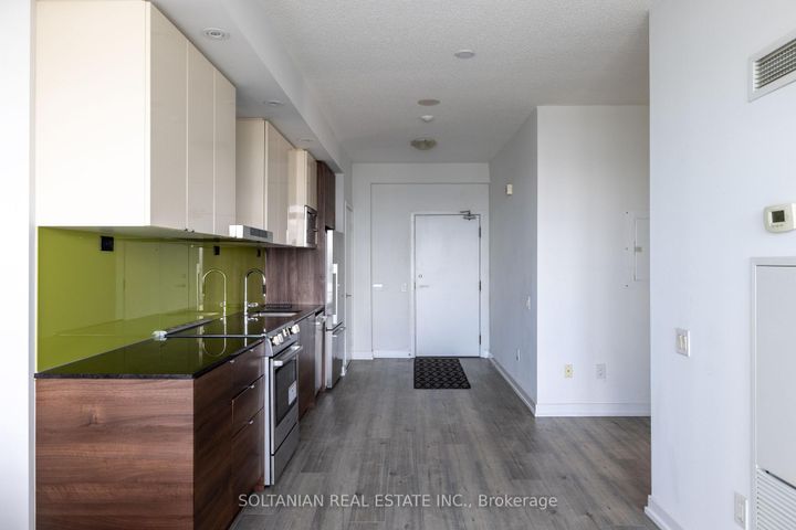 Photo 14 at 3302 - 121 Mcmahon Drive, Bayview Village, Toronto