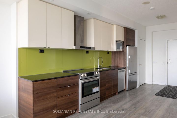 Photo 15 at 3302 - 121 Mcmahon Drive, Bayview Village, Toronto