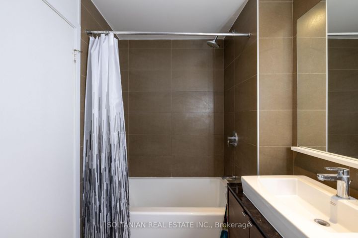 Photo 34 at 3302 - 121 Mcmahon Drive, Bayview Village, Toronto