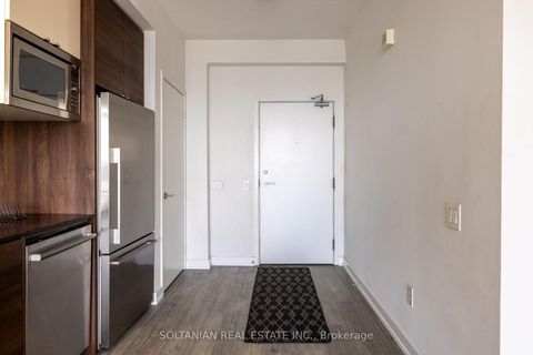Photo 9 at 3302 - 121 Mcmahon Drive, Bayview Village, Toronto