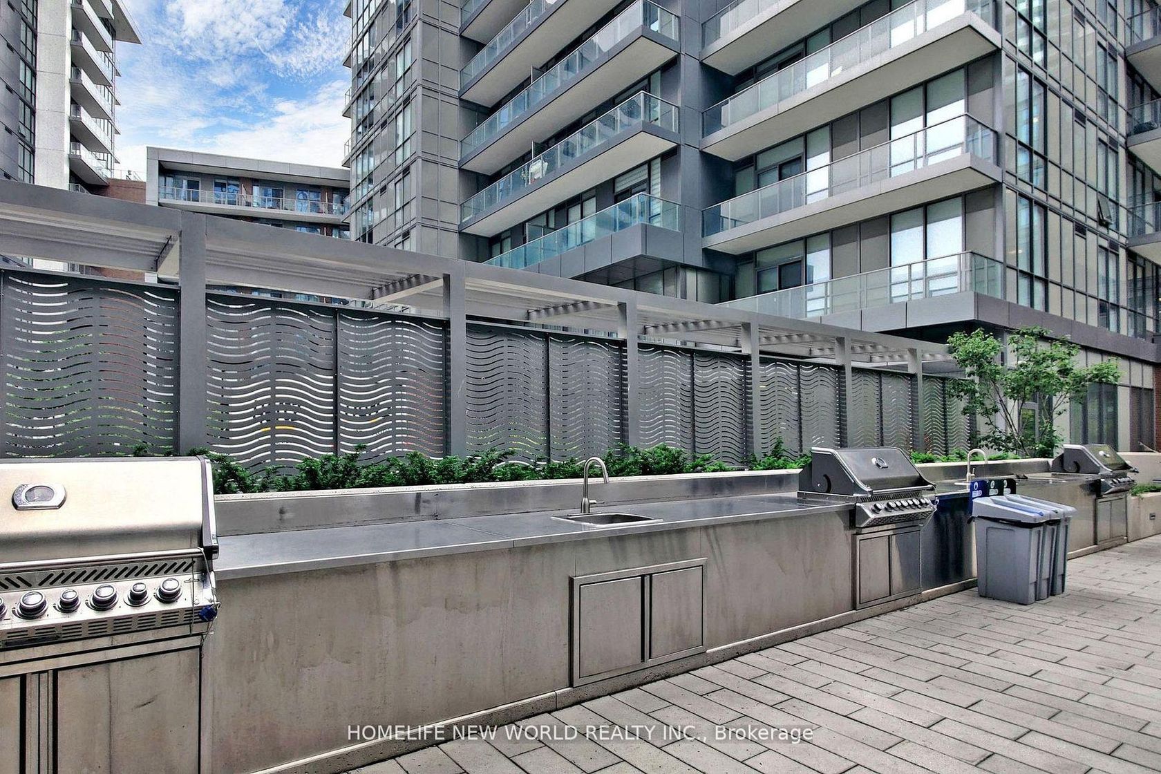 317 - 32 Forest manor Road, Henry Farm, Toronto 
